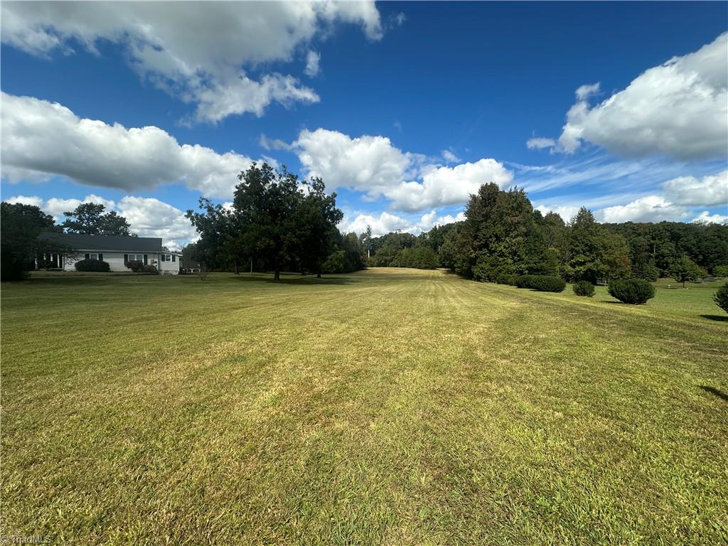 8410 Linville Road Oak Ridge, NC 27310 - Photo 2 of 47 Gallery Image 2