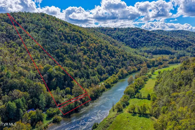 $399,900 | 3652 Horton Ford Road, Eidson, TN 37731