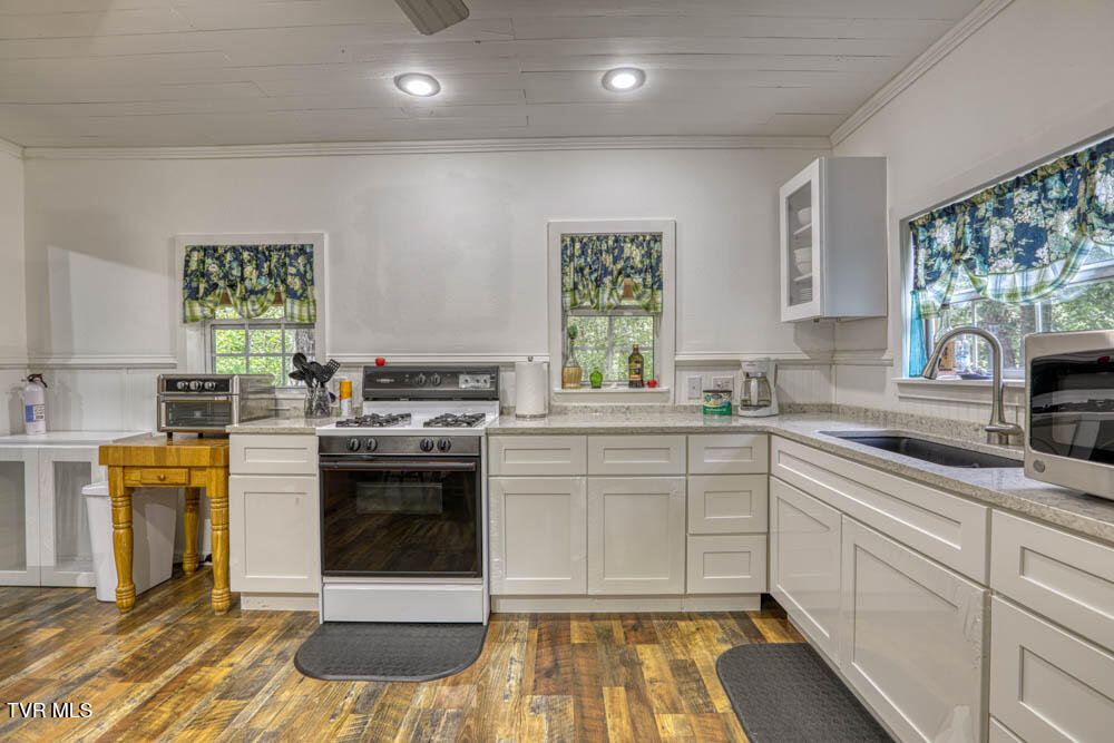 3652 Horton Ford Road Eidson, TN 37731 - Photo 40 of 61 3652 Horton Ford Rd MLSb (3 of 24)