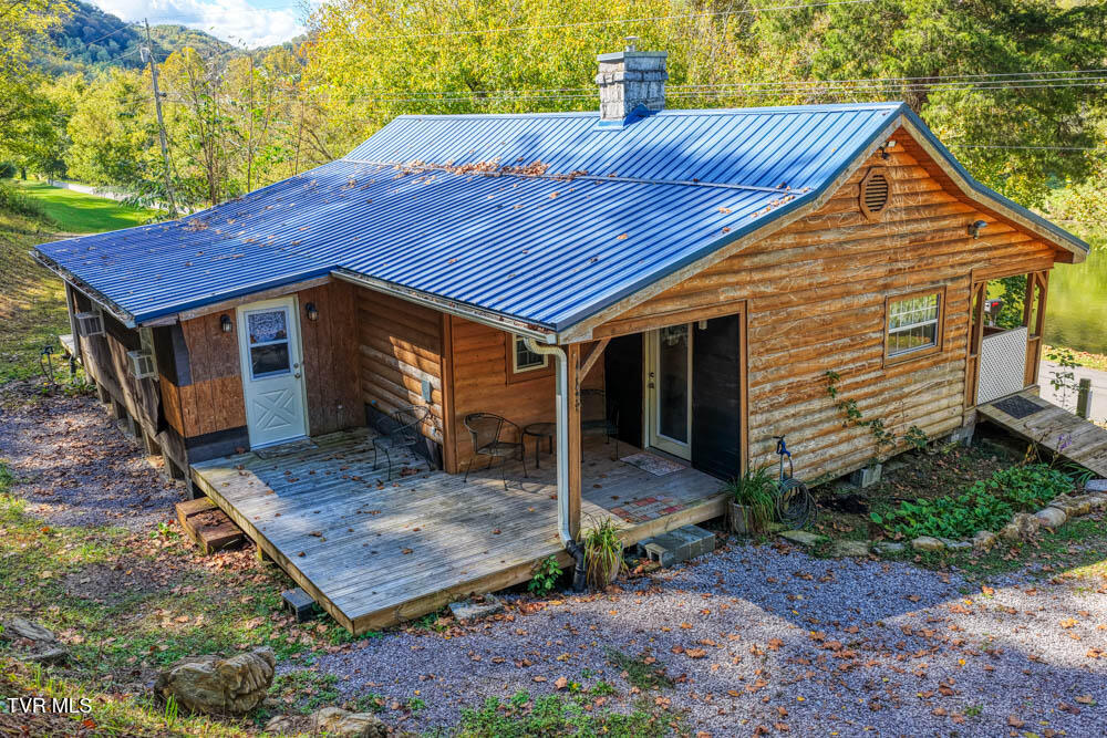 3652 Horton Ford Road Eidson, TN 37731 - Photo 5 of 61 3652 Horton Ford Rd MLSa (5 of 37)