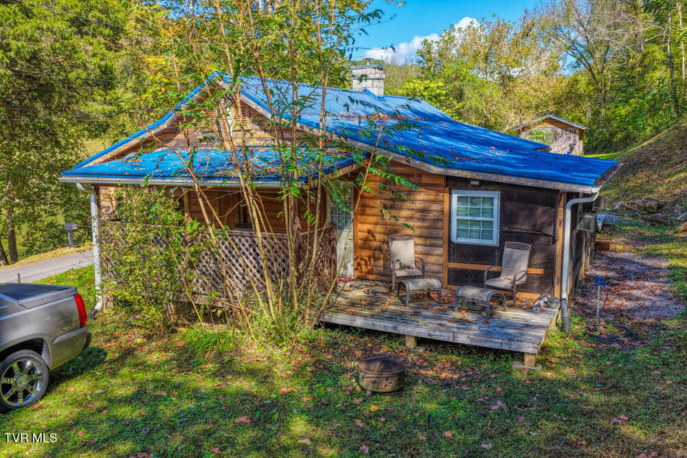 3652 Horton Ford Road Eidson, TN 37731 - Photo 6 of 61 3652 Horton Ford Rd MLSa (6 of 37)