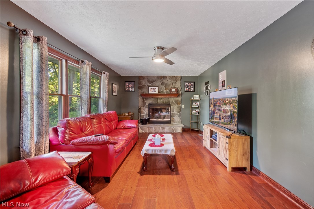 12388 Shondel Road Rittman, OH 44270 - Photo 6 of 19 Gallery Image 6