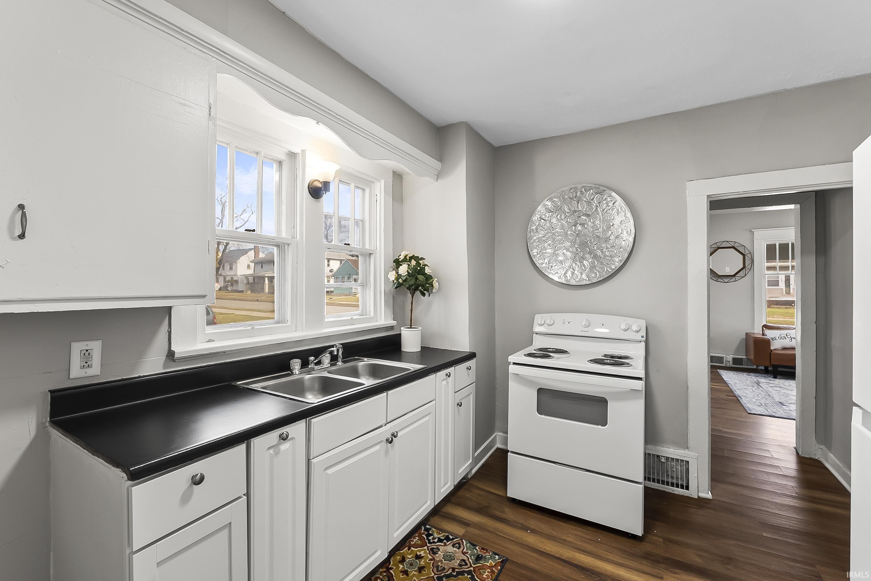 3602 Hanna Street Fort Wayne, IN 46806 - Photo 16 of 26