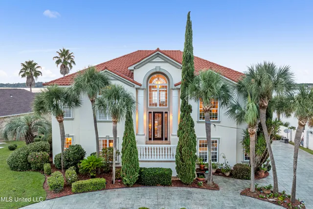 $1,695,000 | 2004 Bayou Laporte Drive, Biloxi, MS 39531