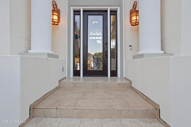 $1,695,000 | 2004 Bayou Laporte Drive, Biloxi, MS 39531