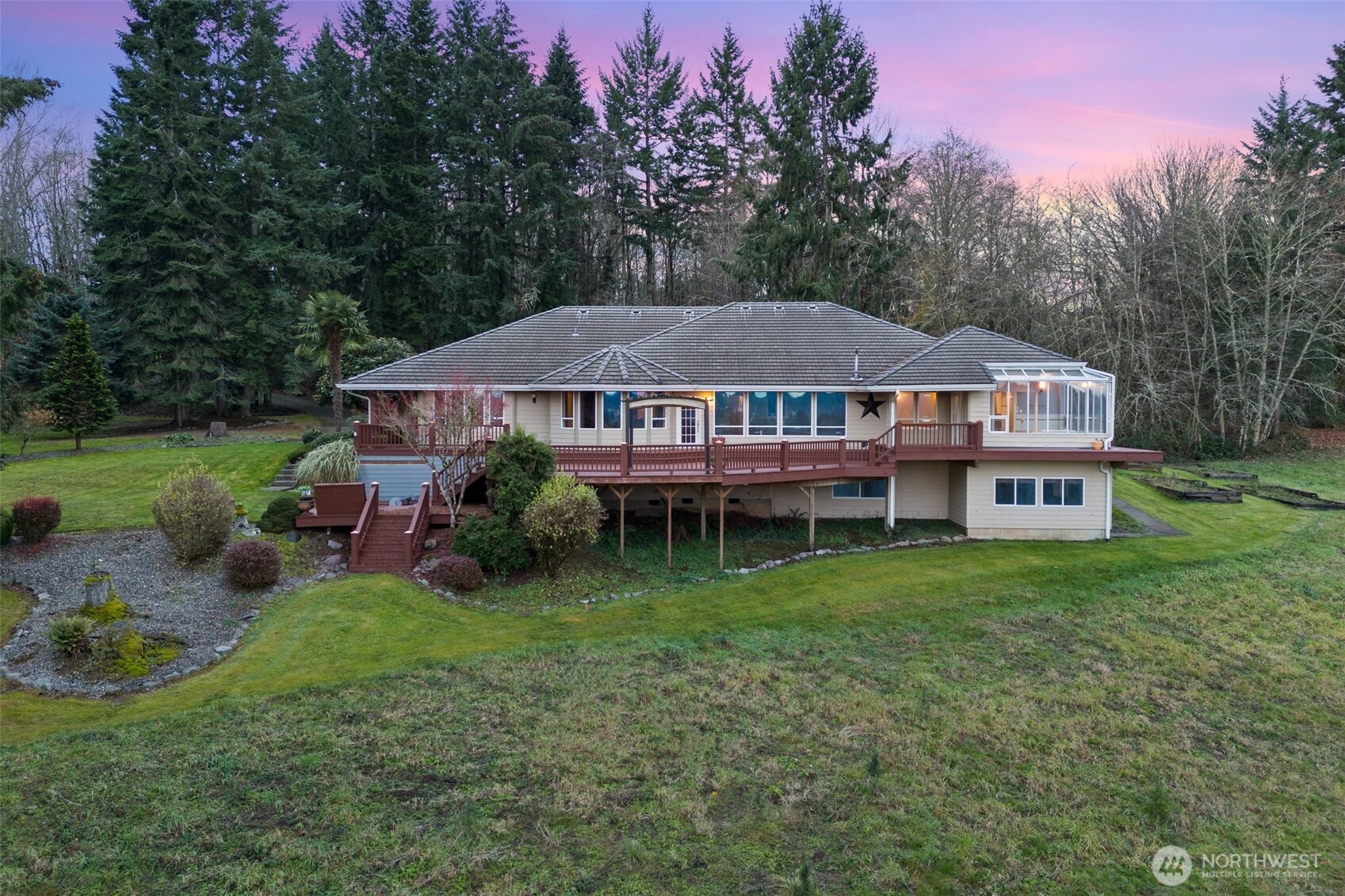 145 Three Mountain Way Chehalis, WA 98532 - Photo 2 of 39