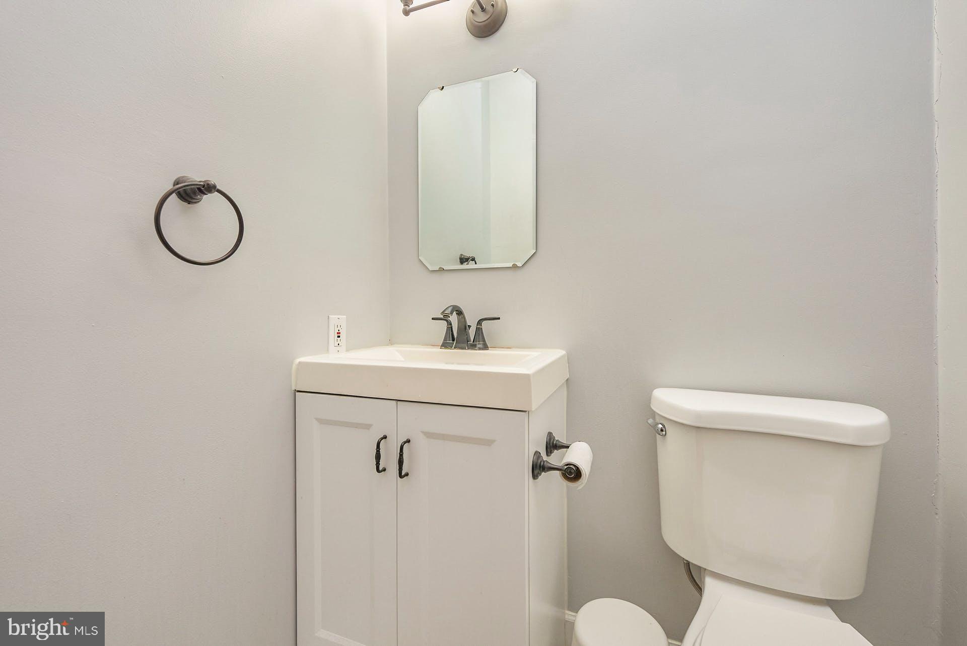 421 K Street Northeast Washington, DC 20002 - Photo 11 of 28