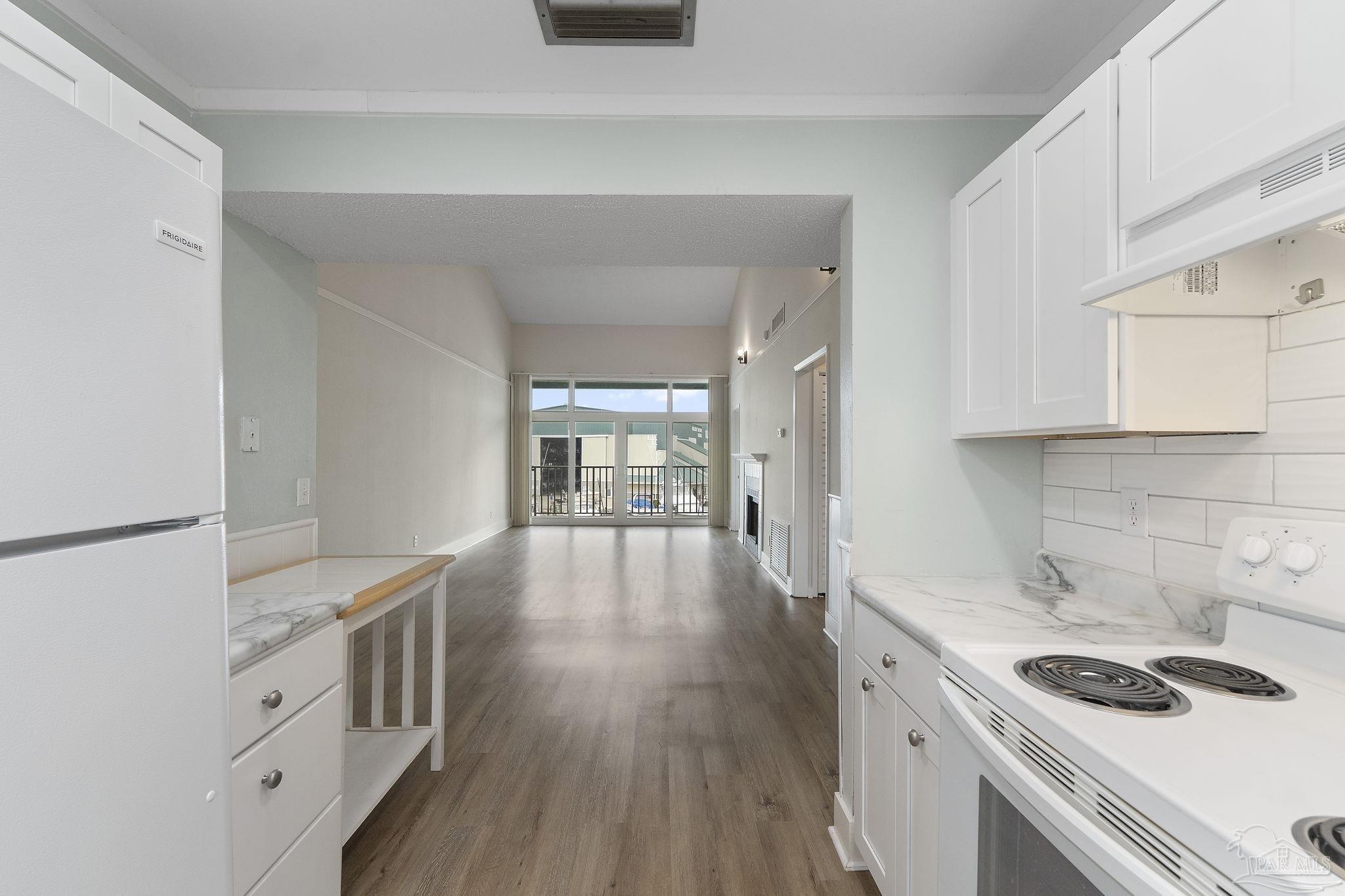 14100 River Road, Unit 324B Pensacola, FL 32507 - Photo 17 of 41