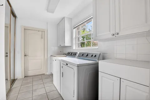 $460,000 | 2774 Livingston Lane, West Palm Beach, FL 33411