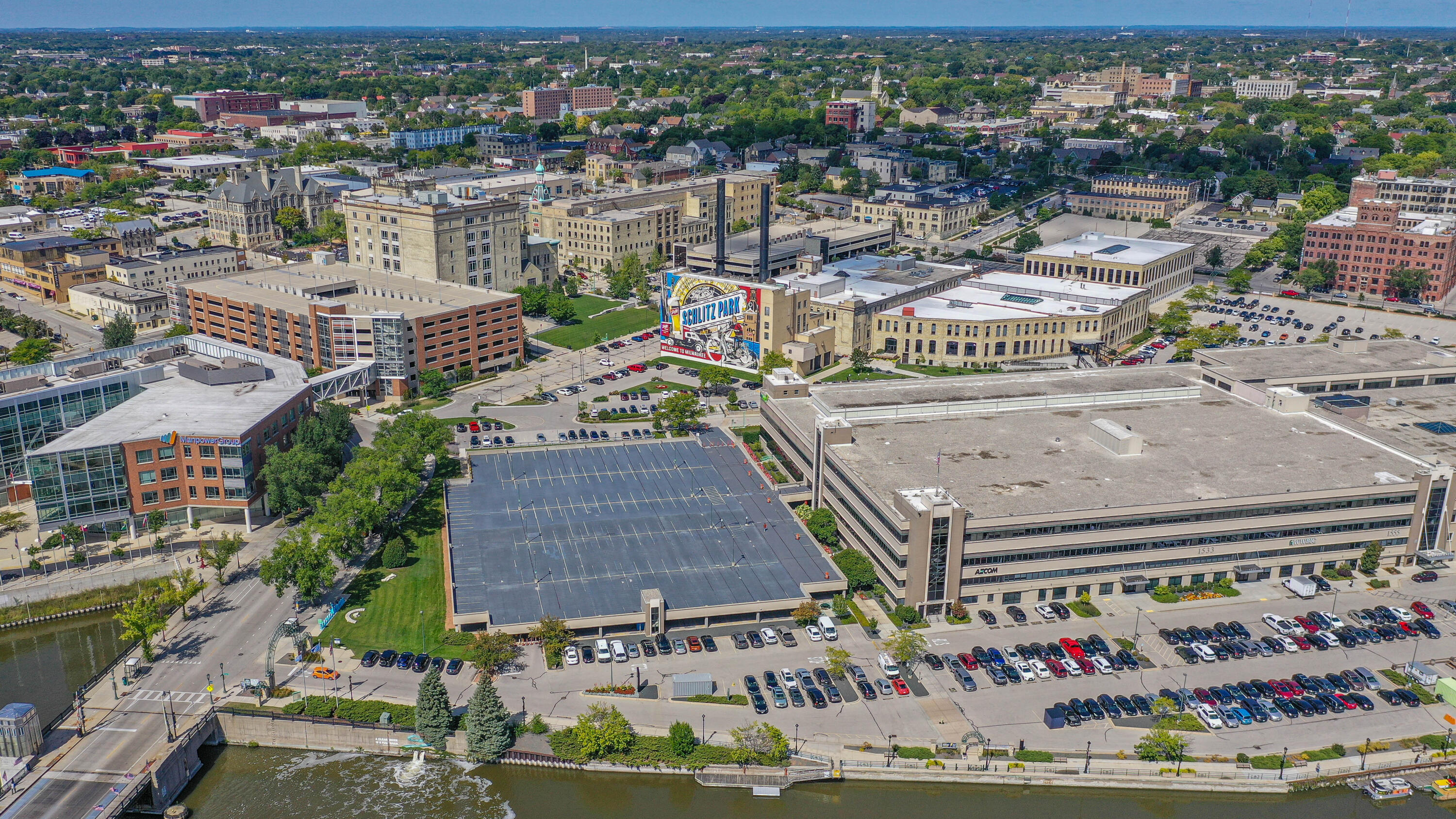 2175 North Riverboat Road Milwaukee, WI 53212 - Photo 44 of 50 Stock