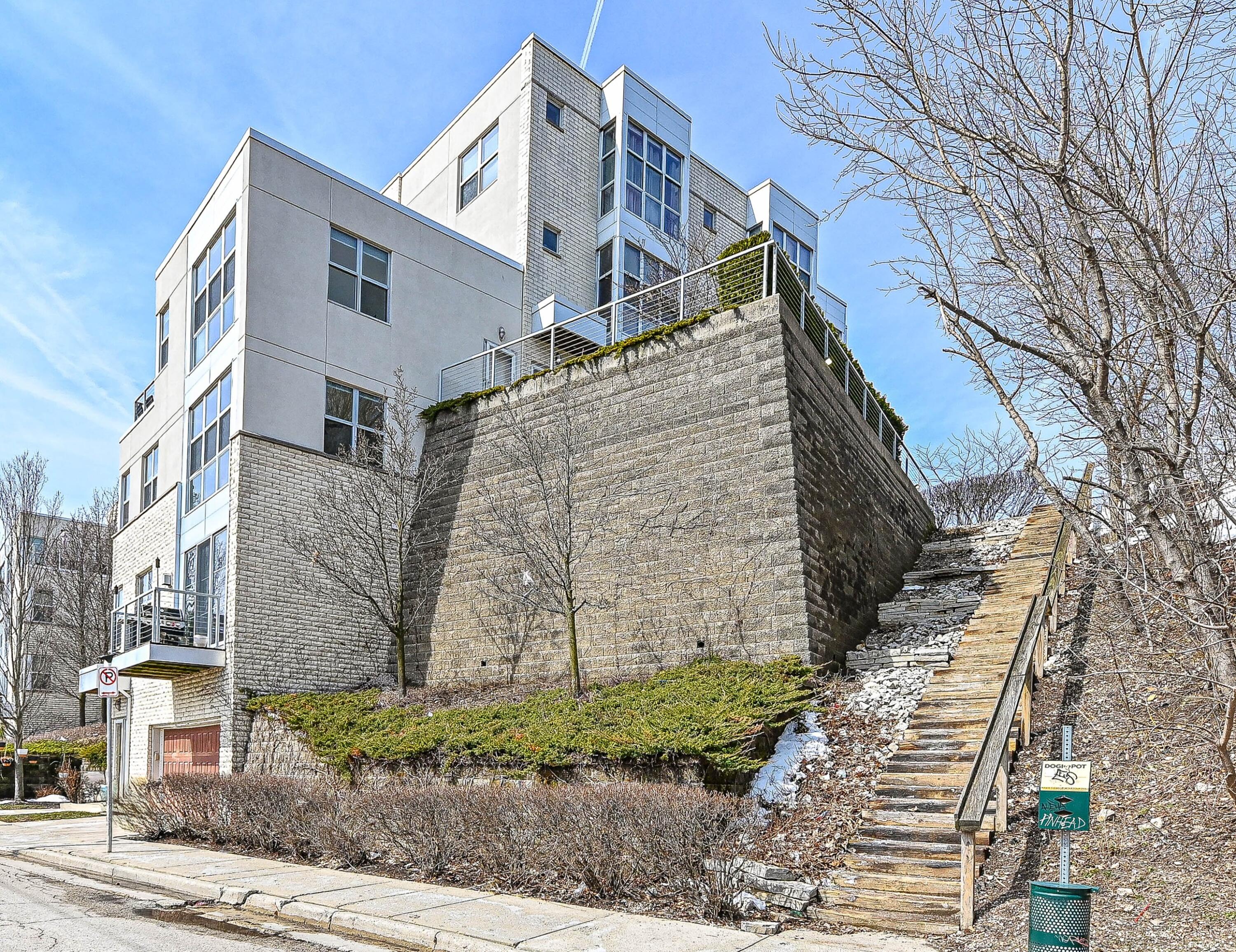 2175 North Riverboat Road Milwaukee, WI 53212 - Photo 5 of 50 Steps to 2nd Entrance