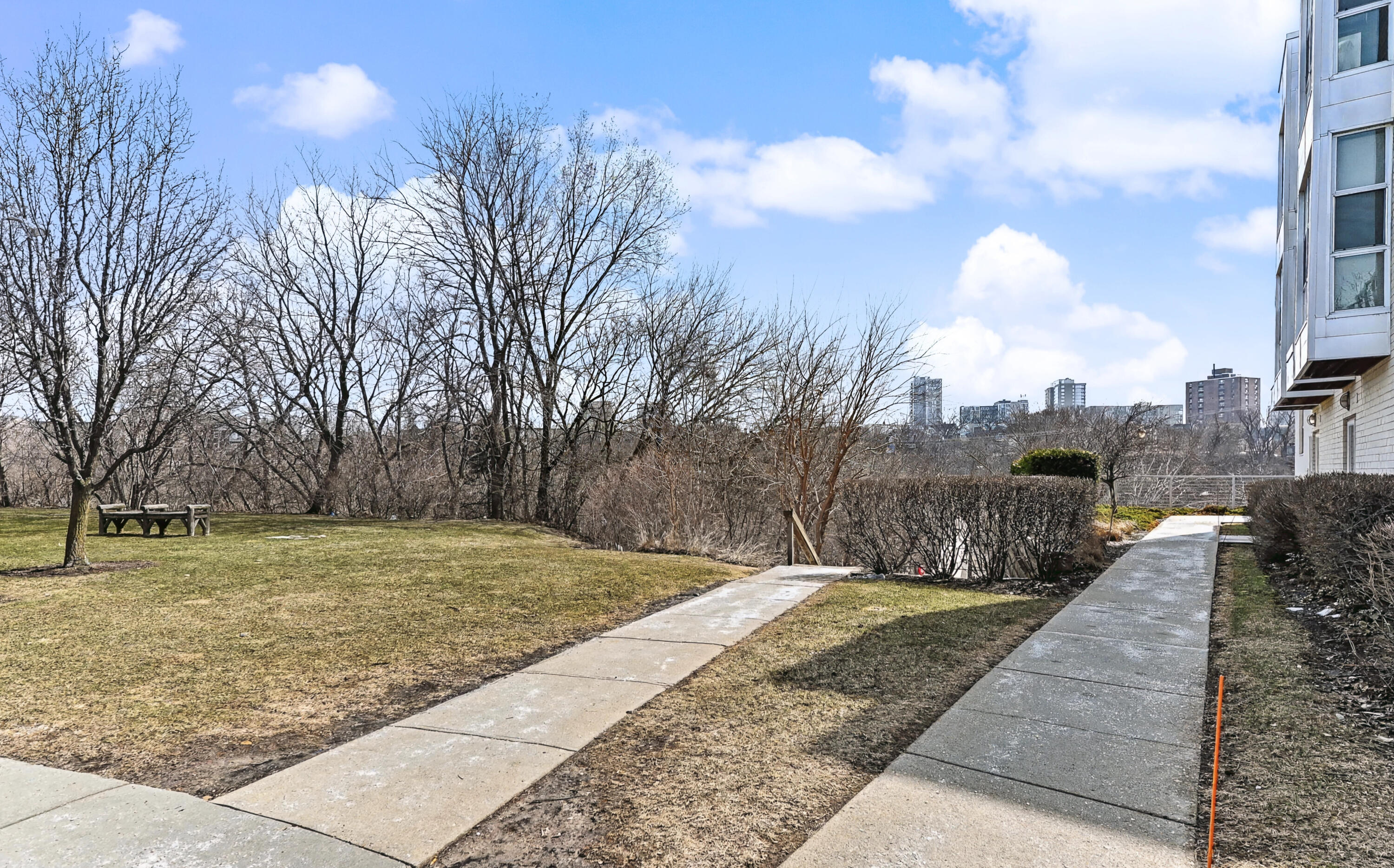 2175 North Riverboat Road Milwaukee, WI 53212 - Photo 8 of 50 Pathway to 2nd Entrance