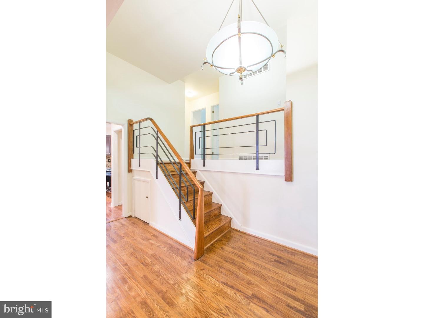 101 Boncouer Road Cheltenham, PA 19012 - Photo 3 of 21 Gallery Image 3