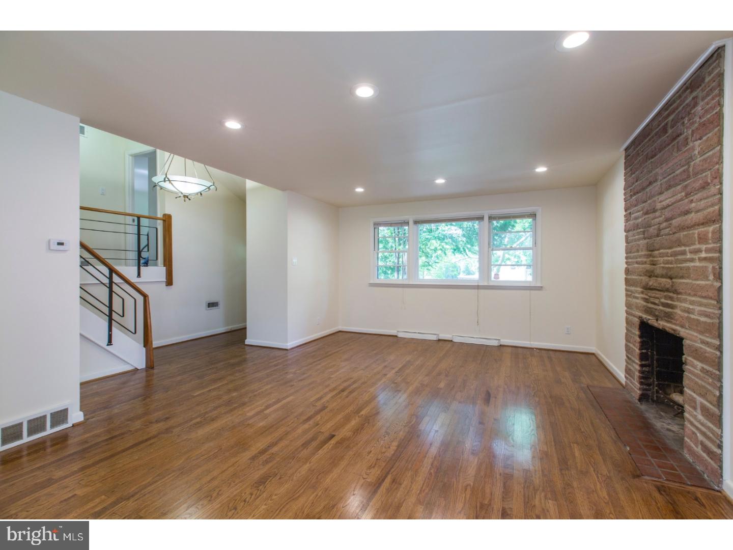 101 Boncouer Road Cheltenham, PA 19012 - Photo 6 of 21 Gallery Image 6