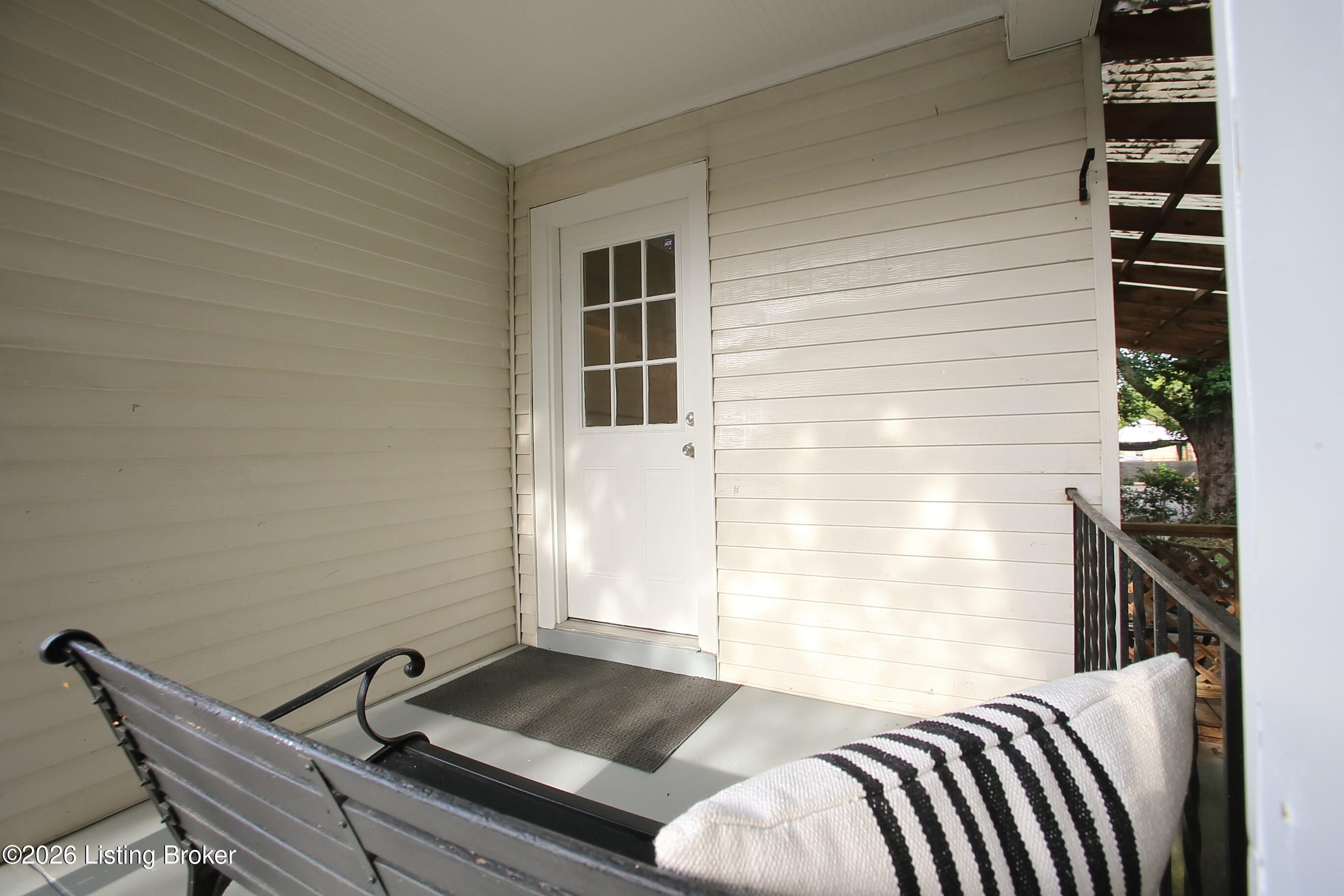 8807 Ferndale Road Louisville, KY 40291 - Photo 34 of 44 IMG_3917