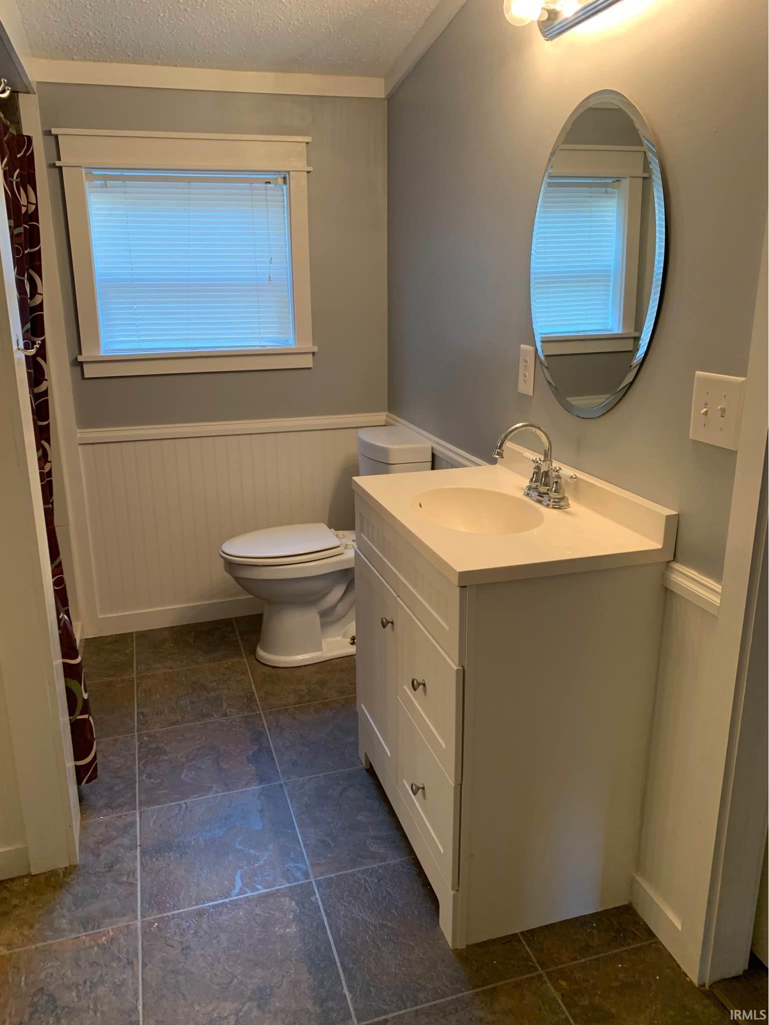 911 North Wolf Road Bloomfield, IN 47424 - Photo 12 of 14