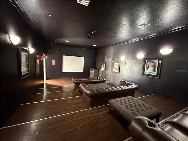 $1,750 | 1810 East Palm Avenue, Unit 1202, Tampa, FL 33605