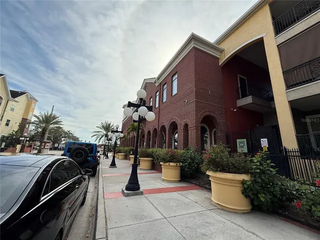 $1,750 | 1810 East Palm Avenue, Unit 1202, Tampa, FL 33605