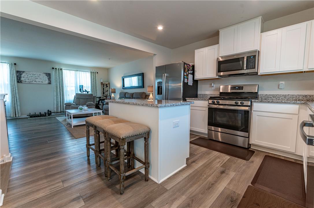 2108 Cross Country Road Northampton, PA 18067 - Photo 10 of 35