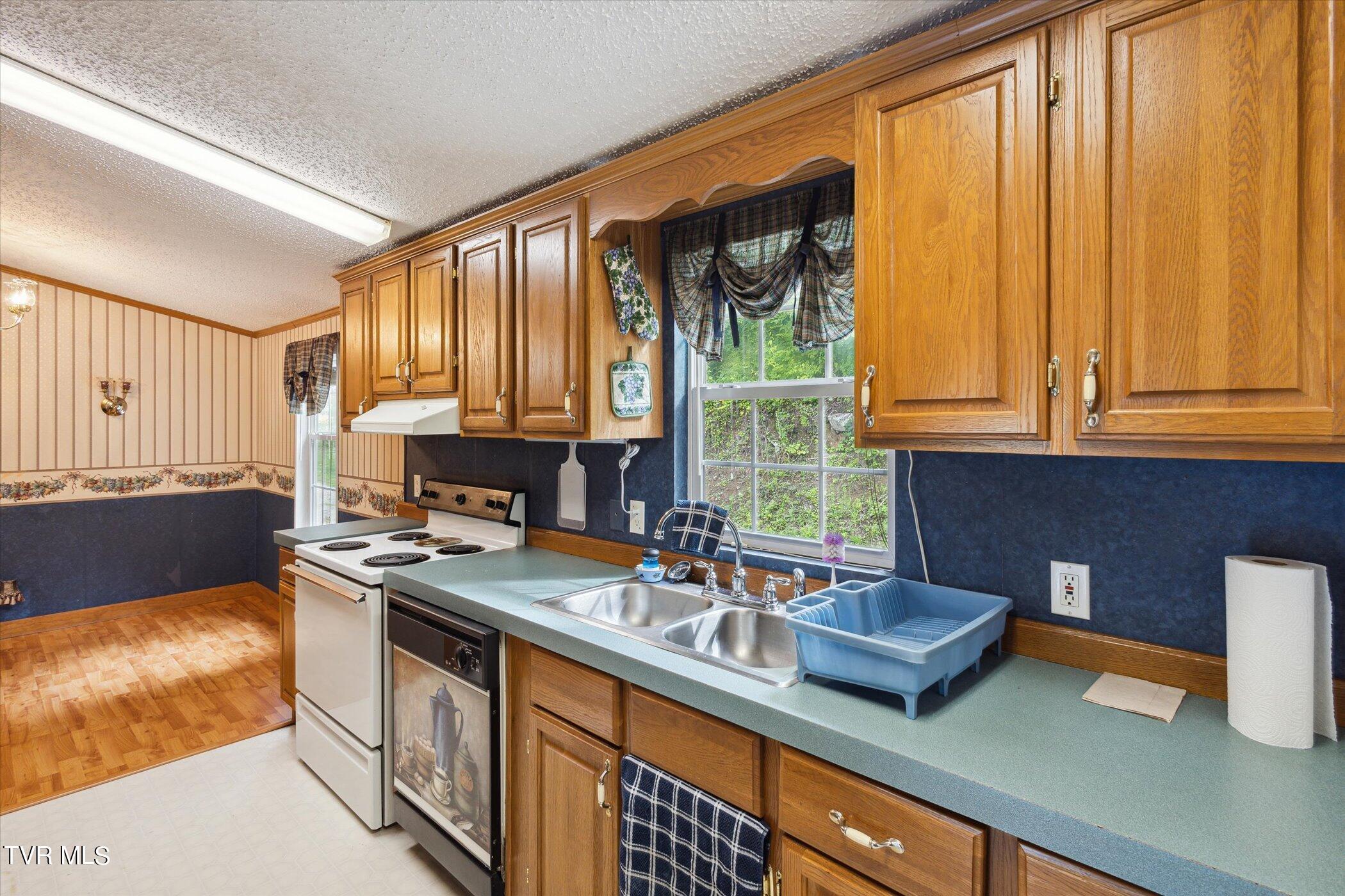 248 Jenkins Hollow Road Elizabethton, TN 37643 - Photo 9 of 24 09-248-Jenkins-Hollow-Rd-Elizabethton-TN