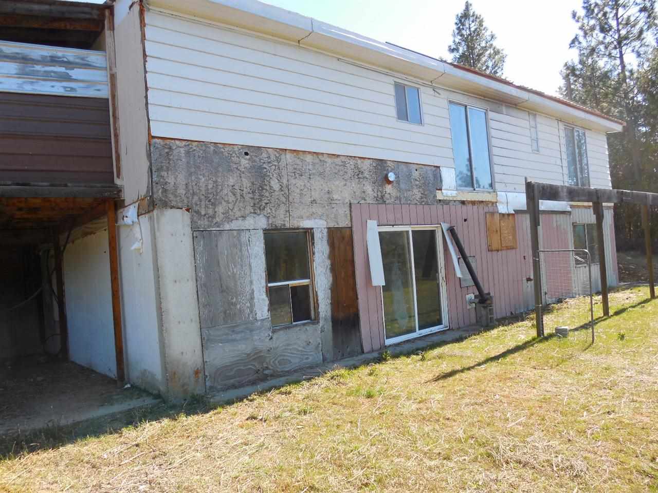 4137 Springdale Hunters Road Springdale, WA 99173 - Photo 3 of 20