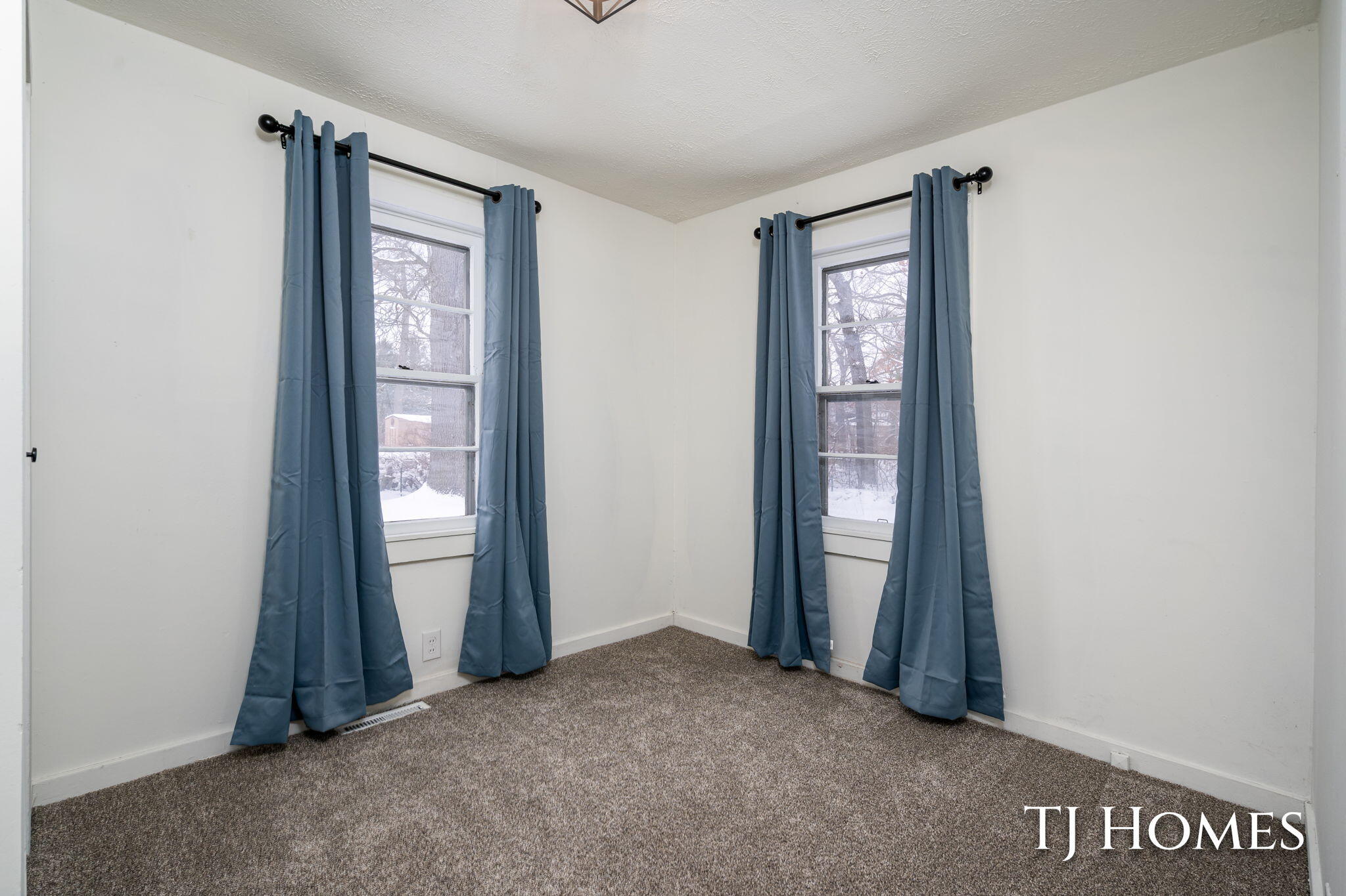 948 Becker Road Muskegon, MI 49445 - Photo 19 of 35 23-web-or-mls-948 Becker Rd-23