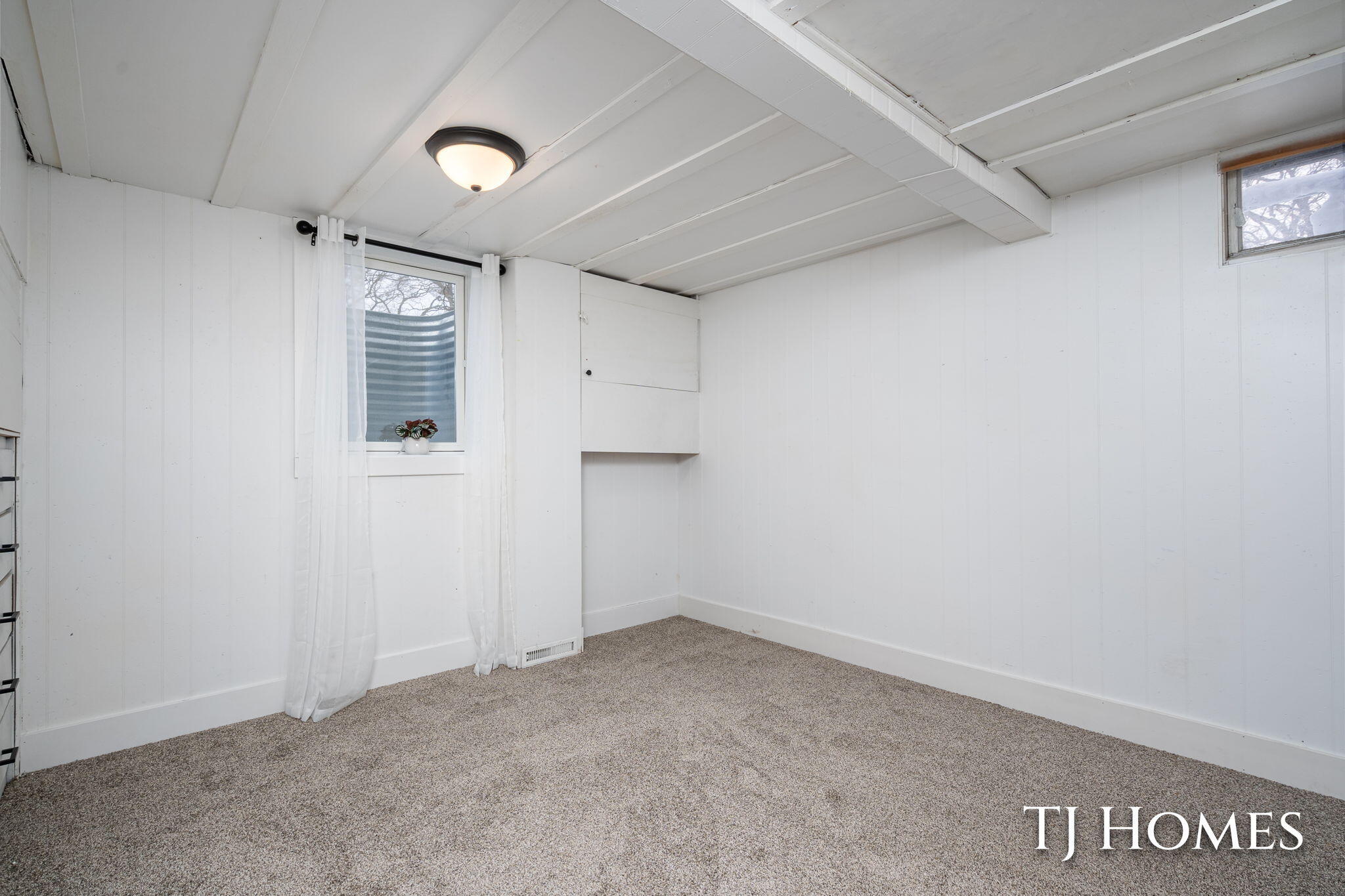 948 Becker Road Muskegon, MI 49445 - Photo 21 of 35 24-web-or-mls-948 Becker Rd-24