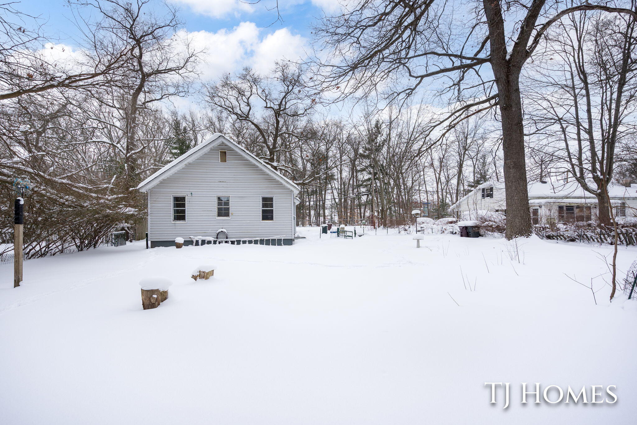 948 Becker Road Muskegon, MI 49445 - Photo 31 of 35 4-web-or-mls-948 Becker Rd-7