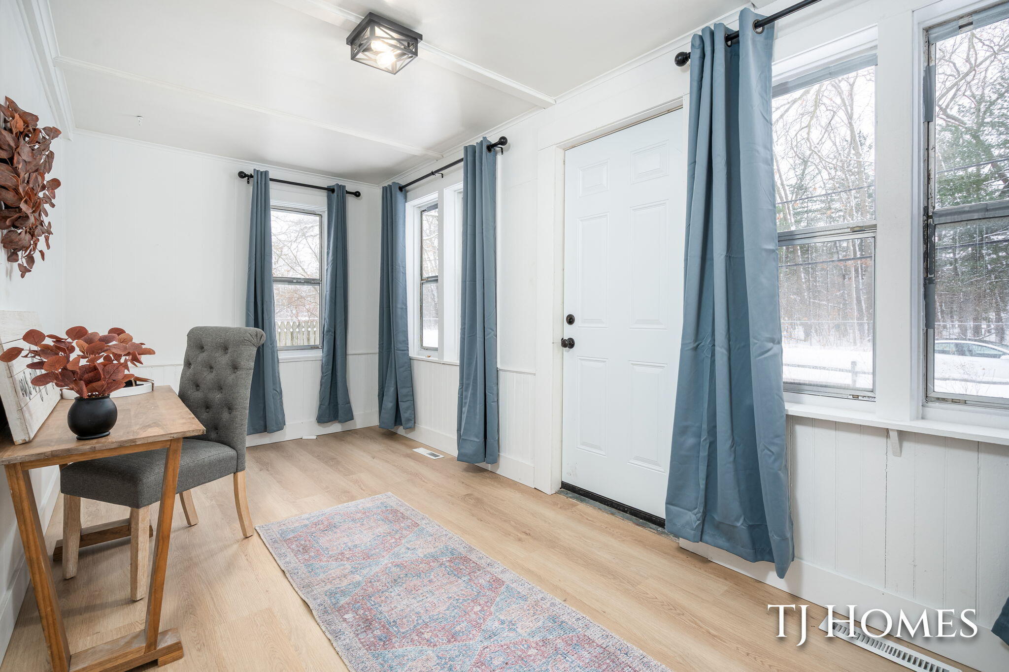 948 Becker Road Muskegon, MI 49445 - Photo 8 of 35 9-web-or-mls-948 Becker Rd-9