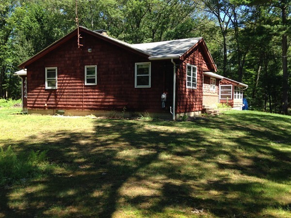 166 Herrick Road Boxford, MA 01921 - Photo 4 of 24 Gallery Image 4