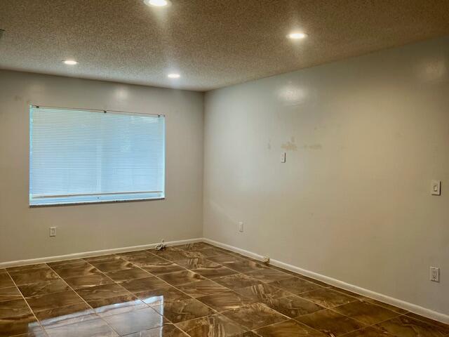 10152 Bergen Court Boca Raton, FL 33428 - Photo 15 of 21 image0