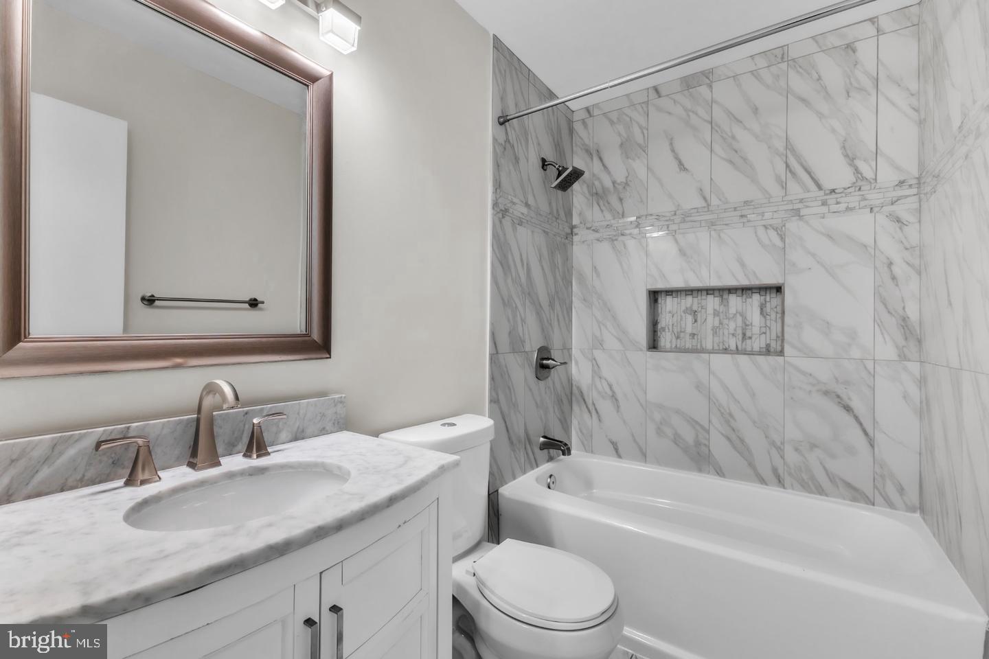 2629 Ebony Road Baltimore, MD 21234 - Photo 13 of 32 Primary Bathroom