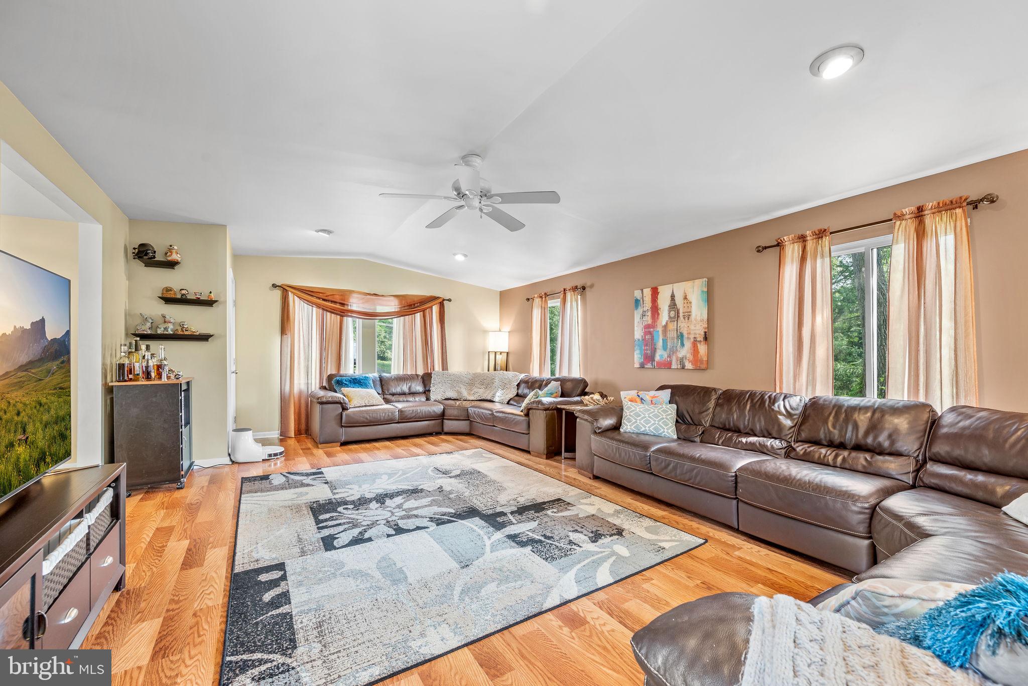 1552 Overhill Road West Chester, PA 19382 - Photo 8 of 24 Gallery Image 8