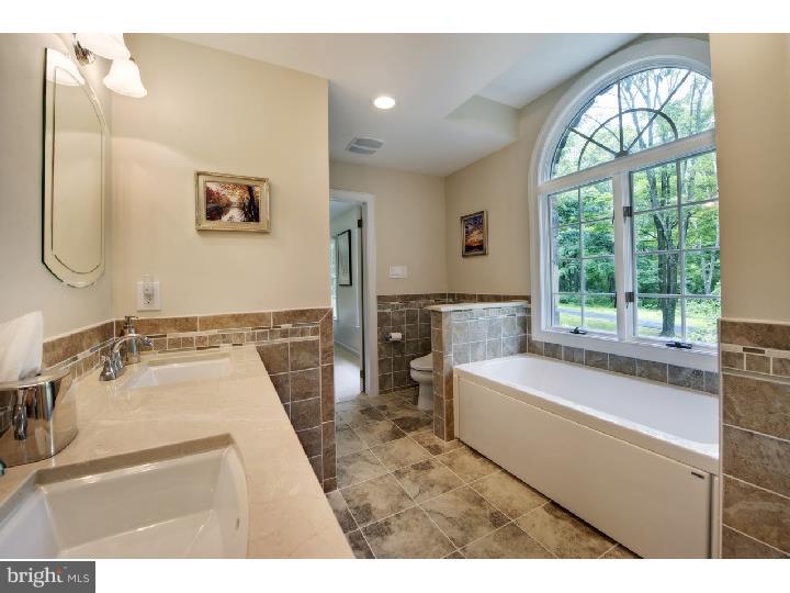 21 Maher Lane Newtown, PA 18940 - Photo 8 of 11 Gallery Image 8