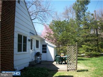 7 Chetwynd Road Paoli, PA 19301 - Photo 11 of 12 Exterior Side