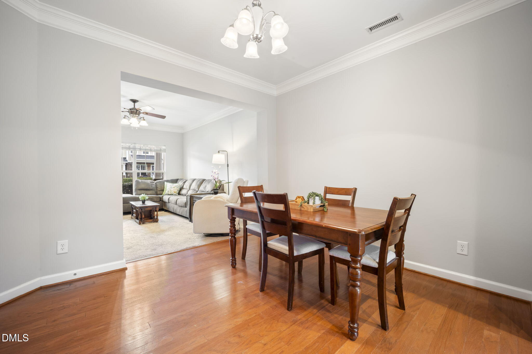 8823 Orchard Grove Way Raleigh, NC 27612 - Photo 10 of 35 7-web-or-mls-484A3946