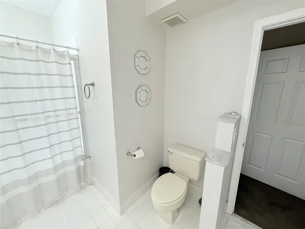 $3,200 | 4965 Southwest 153rd Avenue, Davie, FL 33331