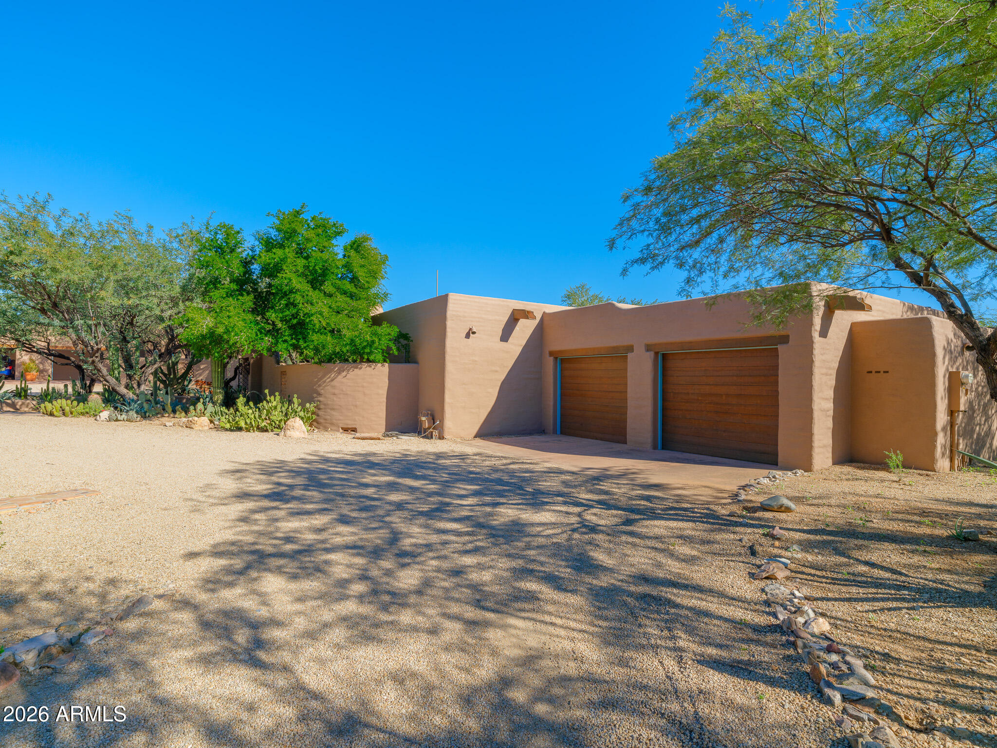 5507 North Palo Cristi Road Paradise Valley, AZ 85253 - Photo 35 of 41 a house with a tree in the background