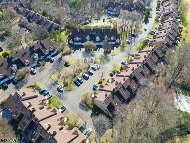 118 Coppertree Court Edison, NJ 08820 - Photo 29 of 38