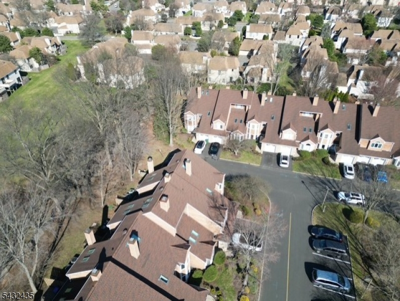 118 Coppertree Court Edison, NJ 08820 - Photo 32 of 38