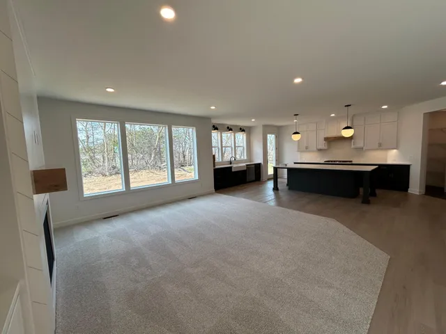 $964,365 | 4097 Arbor Drive, St. Paul, MN 55129