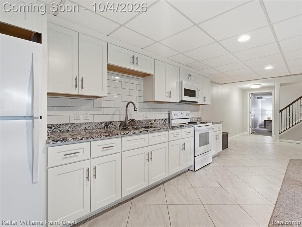 1066 Grandview Drive Rochester Hills, MI 48306 - Photo 32 of 46 Gallery Image 32
