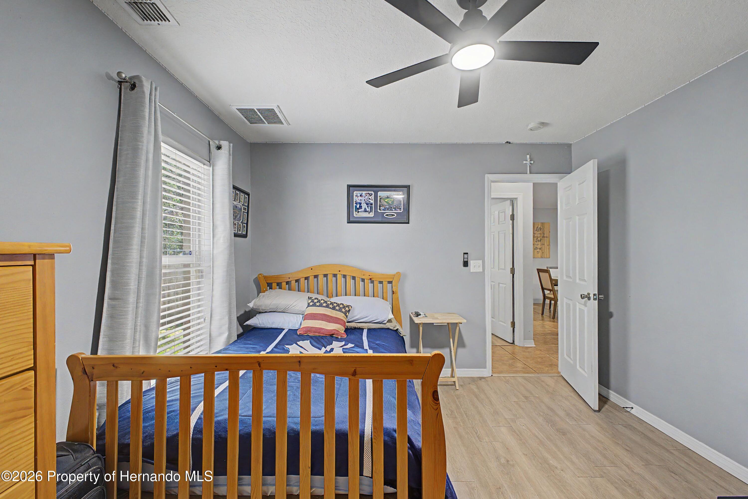 2262 Gaucho Avenue Spring Hill, FL 34608 - Photo 37 of 53 27_5W1A0452