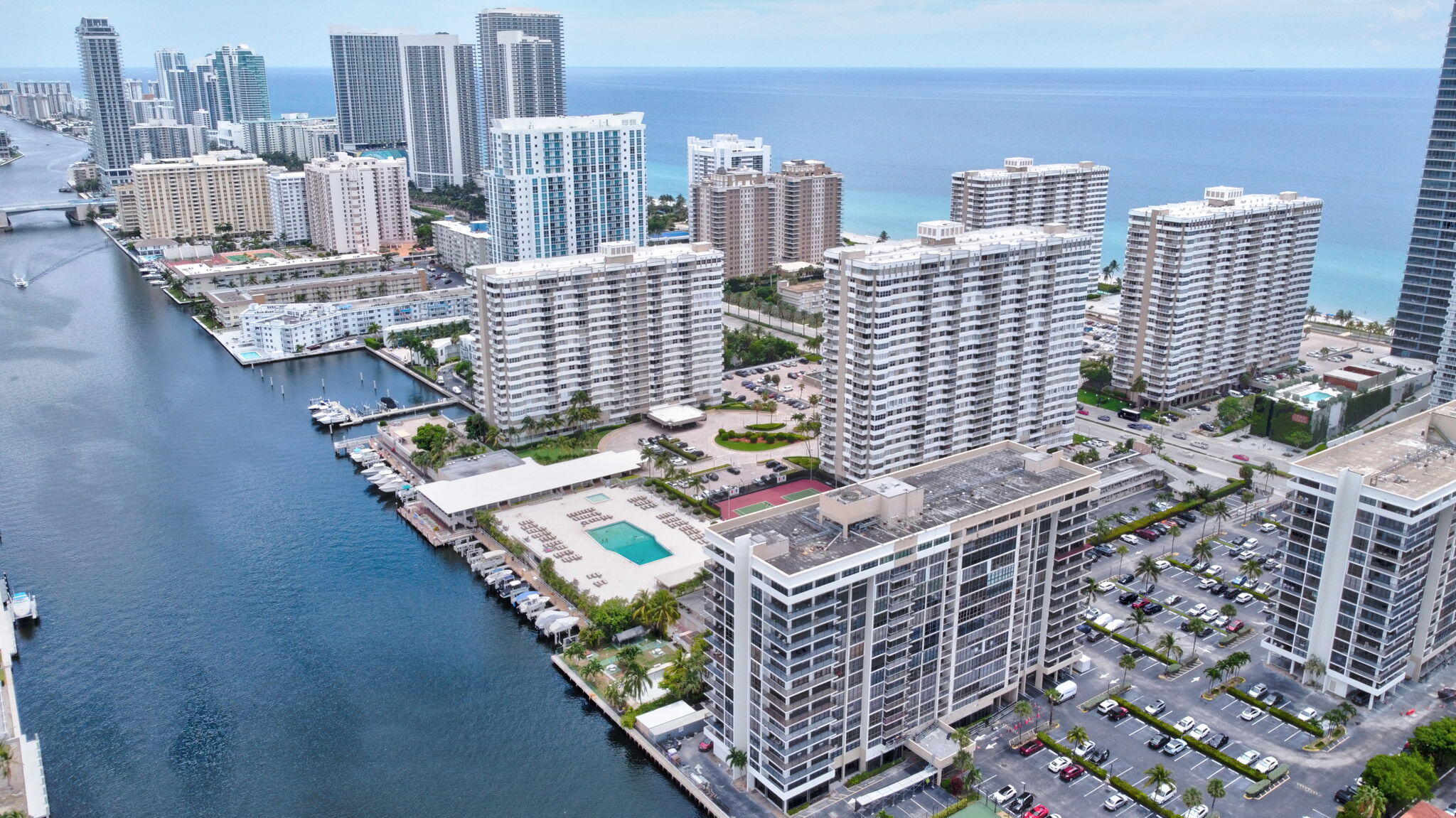 1985 South Ocean Dr Unit 11E  