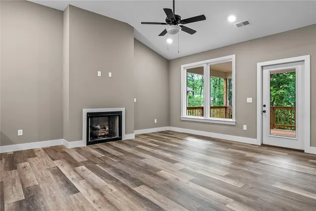 $384,900 | 156 Grand Oak Circle, Pendleton, SC 29670