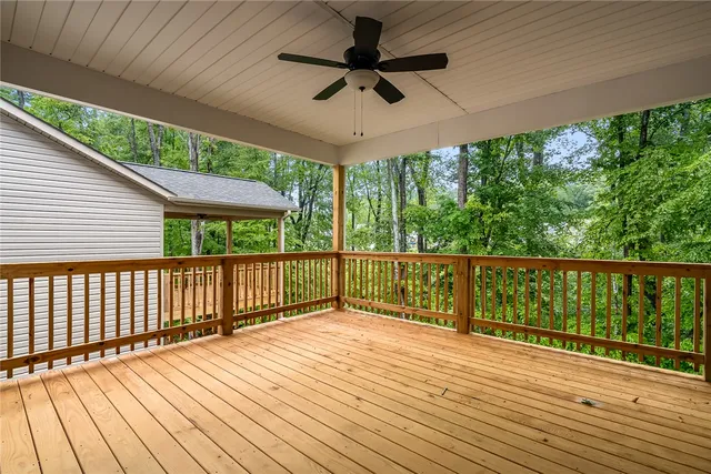 $384,900 | 156 Grand Oak Circle, Pendleton, SC 29670