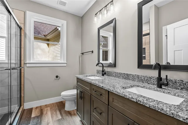 $384,900 | 156 Grand Oak Circle, Pendleton, SC 29670