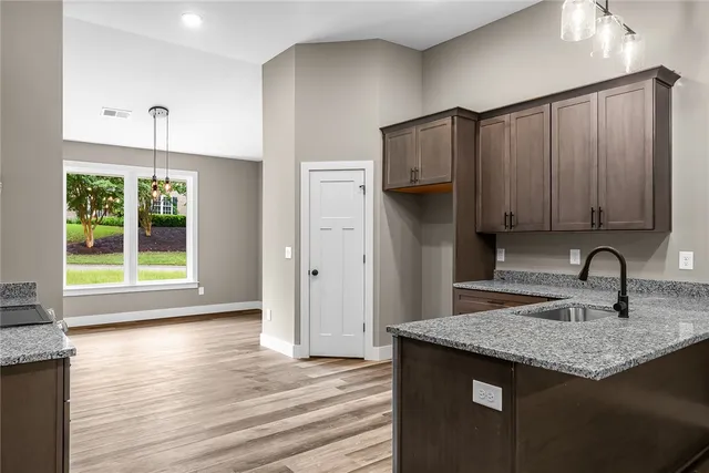 $384,900 | 156 Grand Oak Circle, Pendleton, SC 29670