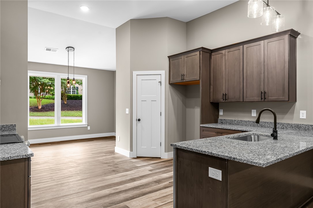 156 Grand Oak Circle Pendleton, SC 29670 - Photo 8 of 38