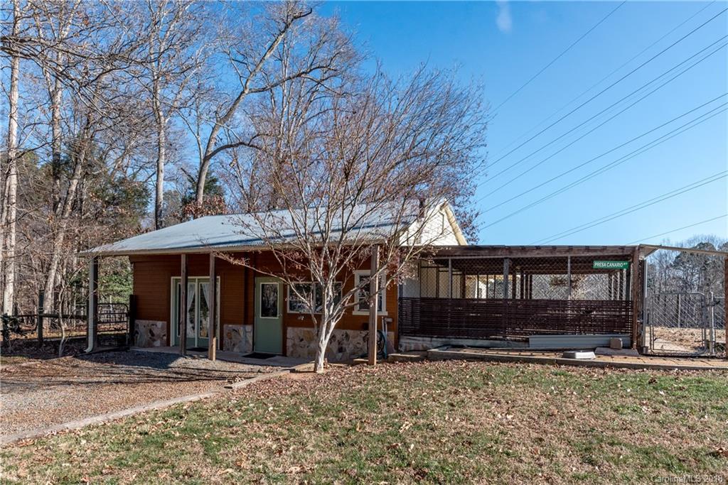 11628 Abernathy Road Charlotte, NC 28216 - Photo 16 of 24 Gallery Image 16